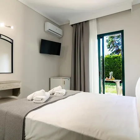 Samel Hotel 3*