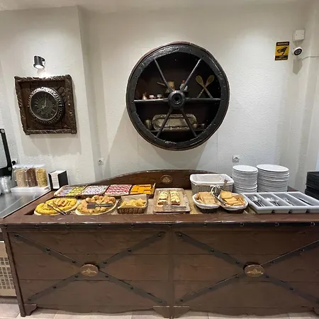 Hotel Samel 3*