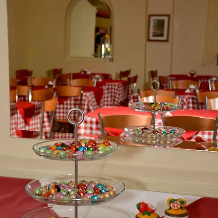 Hotel Samel