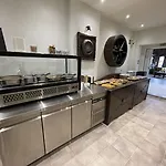 Samel Hotel 3*