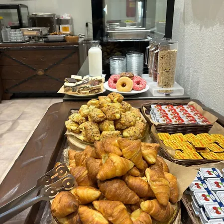 Hotel Samel 3*