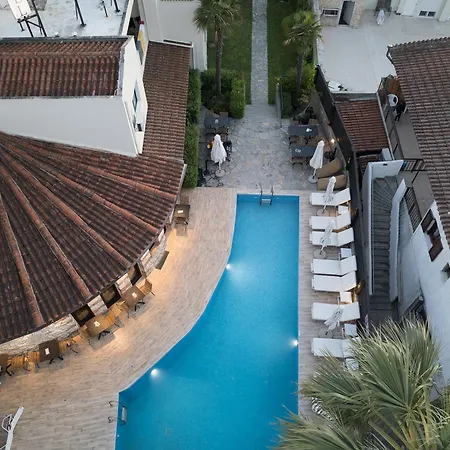 Samel فندق سيفيري