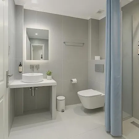 Samel Hotel