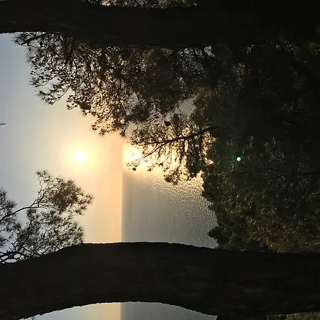 Samel Ξενοδοχείο 3*