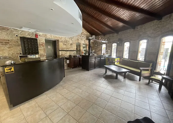 מלון Samel סיווירי