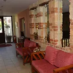 Samel Hotel 3*